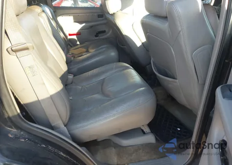 2004 Cadillac Escalade Standard from USA, damaged, VIN 1GYEC63T44R255669